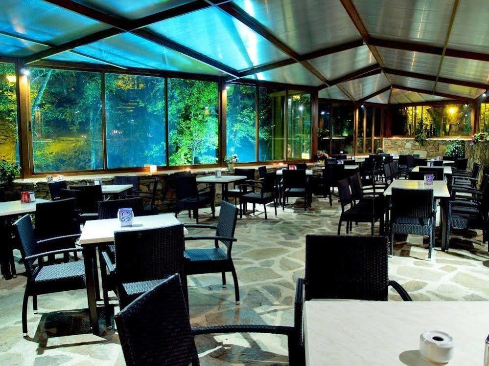 Aldea Couso Rural Hotel Sarreaus Restaurant foto